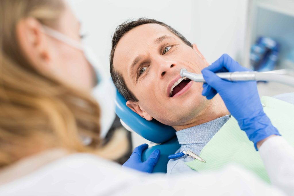 Dažniausios dantų ligos ir kaip jas įveikti